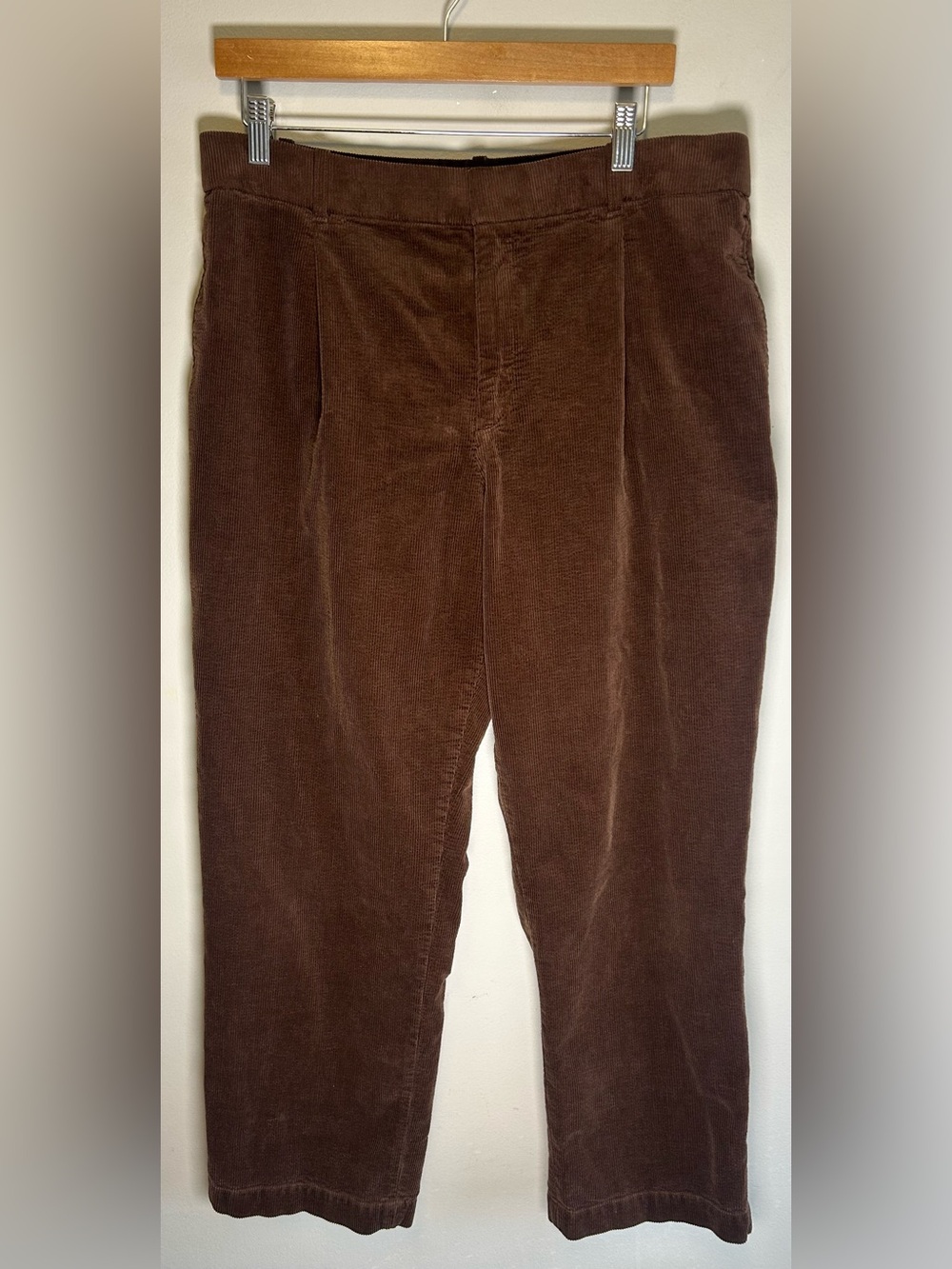 Uniqlo Corduroy Pants Mens 32/33x28 Dark Brown Casual Cotton Never Worn LIKE NEW